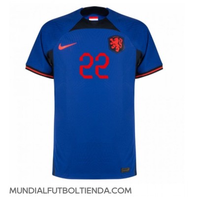 Camiseta Países Bajos Denzel Dumfries #22 Segunda Equipación Replica Mundial 2022 mangas cortas